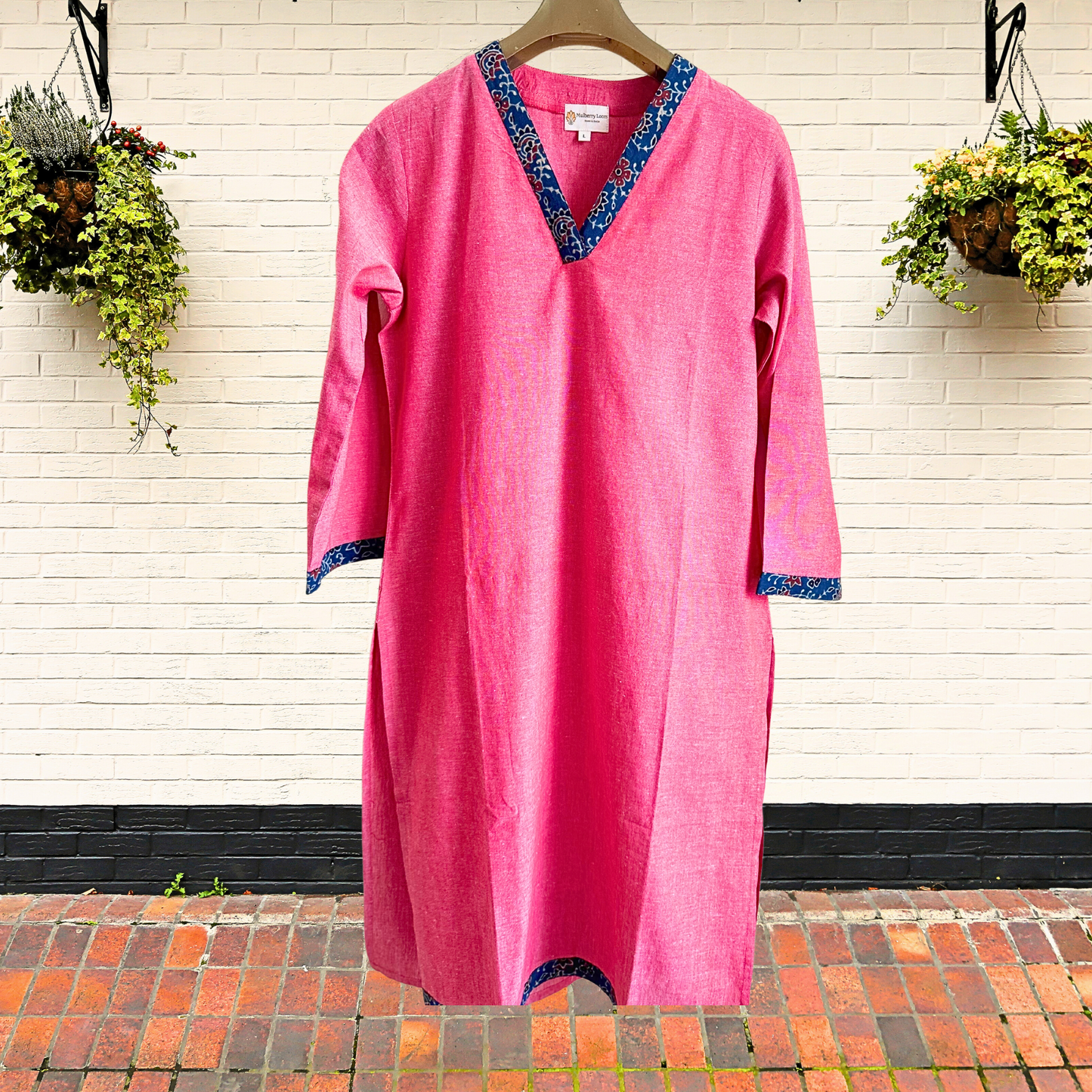 Pink V-Neck South Cotton Straight Kurta