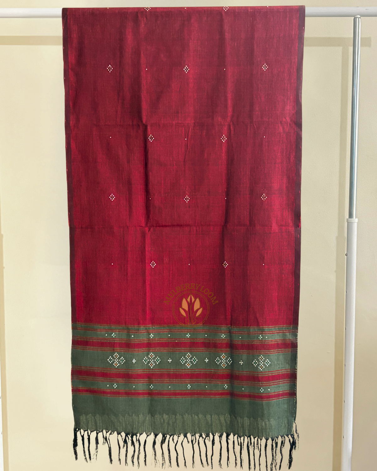 Maroon and Green Handwoven Tangaliya Stole